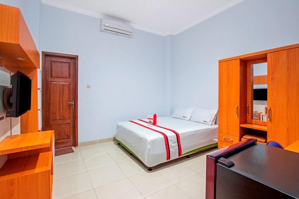 Reddoorz @ Plemburan Hotel Sleman  Exterior photo